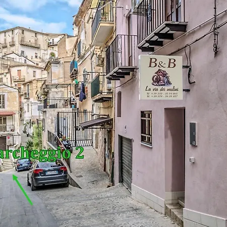 La Via Dei Mulini Bed & Breakfast *