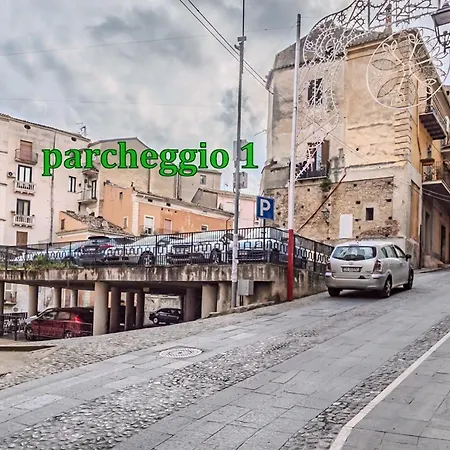 La Via Dei Mulini קוריליאנו קלאברו